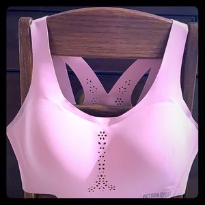 Victoria Secret Sport Angel Max bra